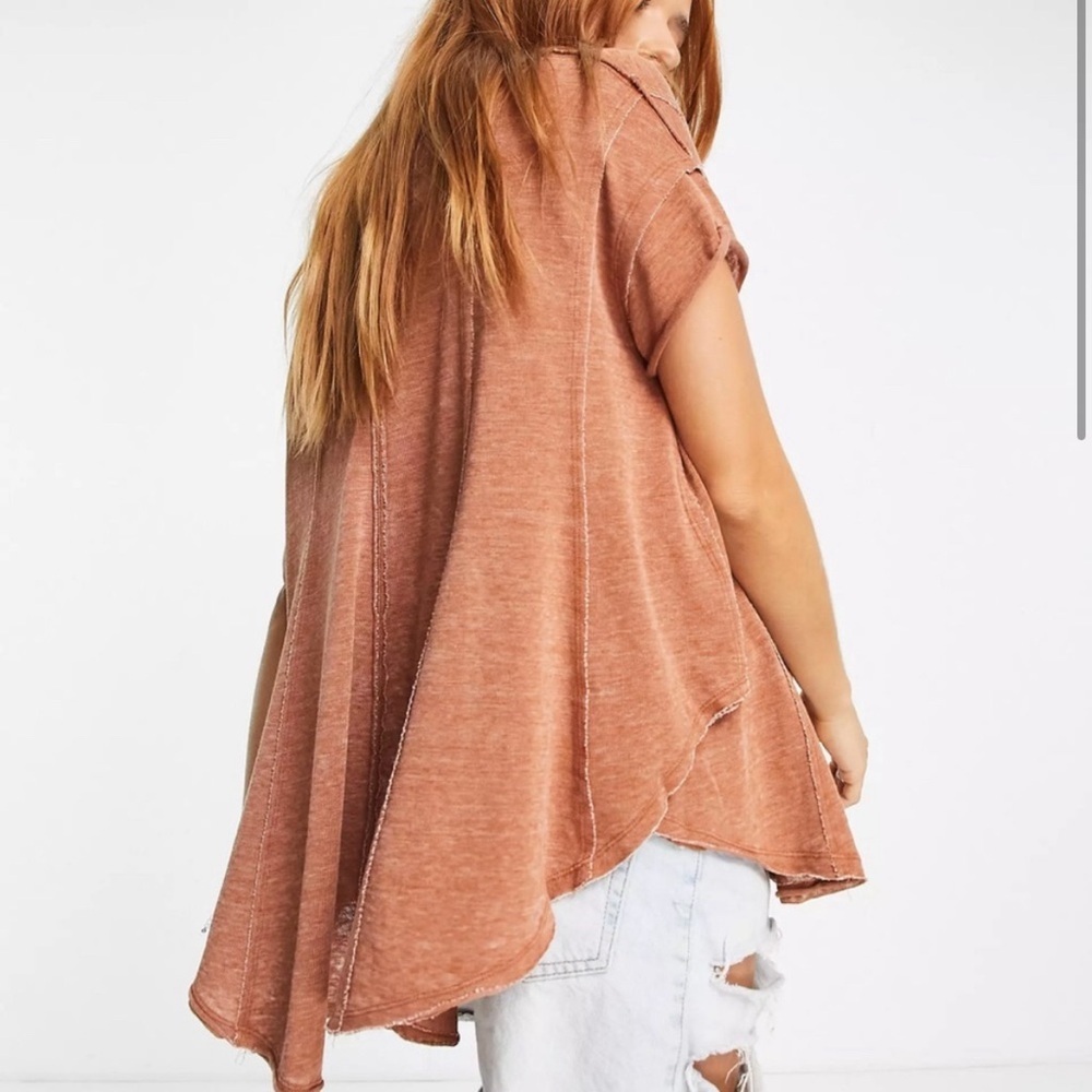 EUC Free People Sammie Burnout Oversized T-Shirt
Tunic Top in Washed Brown - Picture 2 of 13